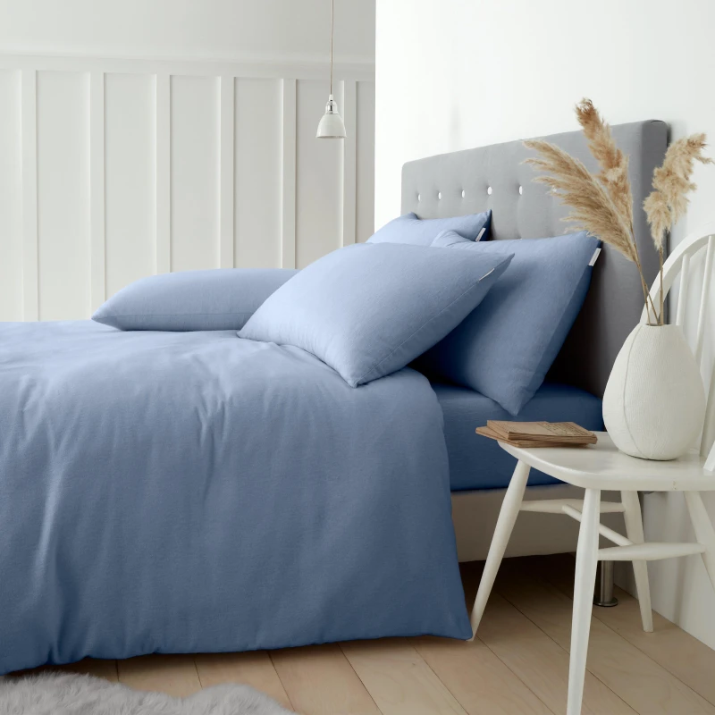 Image of Catherine Lansfield Catherine Lansfield 'Brushed Cotton' Duvet Cover Set in Light Blue Size: Double Light Blue Double Unisex 5057681930336