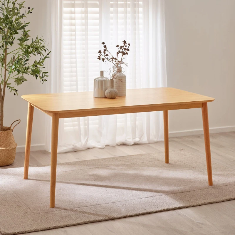 Image of FurnitureboxUK FurnitureboxUK Lynton 6 Seat Large Rustic Solid Wood Dining Table in Light Oak Light Oak One Size Unisex 5056784304778