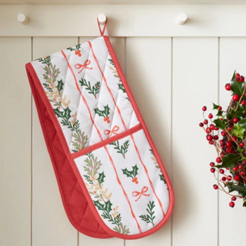Image of Catherine Lansfield Christmas Holly Stripe Cotton Kitchen Double Oven Glove Cream / Red