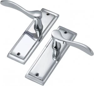 image of Wickes Bravo Latch Door Handle - Polished Chrome 1 Pair