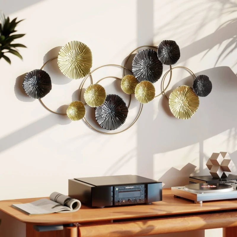 Image of HOMCOM Hanging Wall Sculpture with Modern Lotus-Leaf Design, Metal Wall Art in Gold Gold Unisex