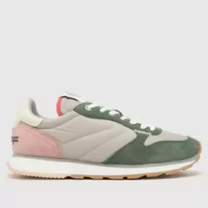 Image of HOFF track & field syracuse trainers in lilac