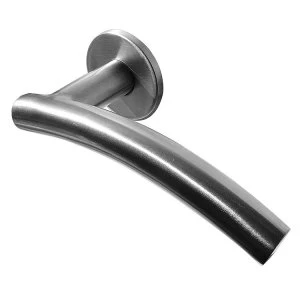 Image of Jedo Arched Door Handle on Round Rose
