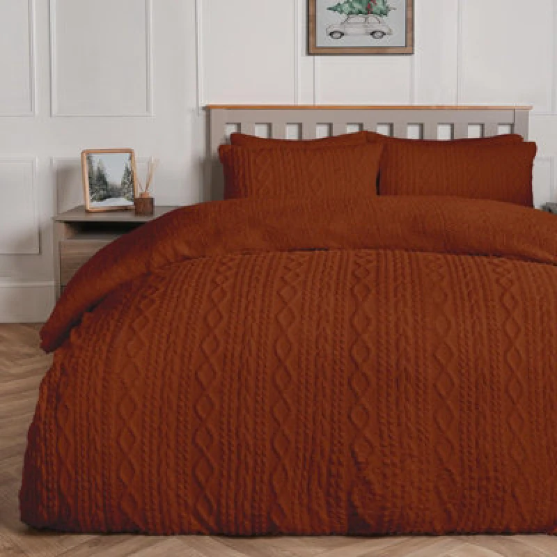 Image of OHS OHS Cable Knit Fleece Duvet Cover Set Warm Reversible Bedding in Burnt Orange Size: Double Burnt Orange Double Unisex 5027434222421