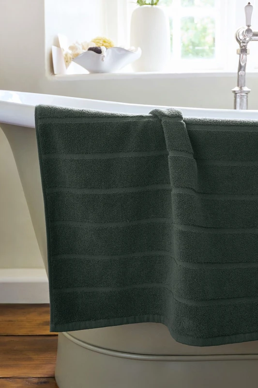 Image of Christy CHRISTY 'Signum' Heavyweight 100% Combed Cotton Bath Mat in Grey Grey One Size Unisex 5057241204617