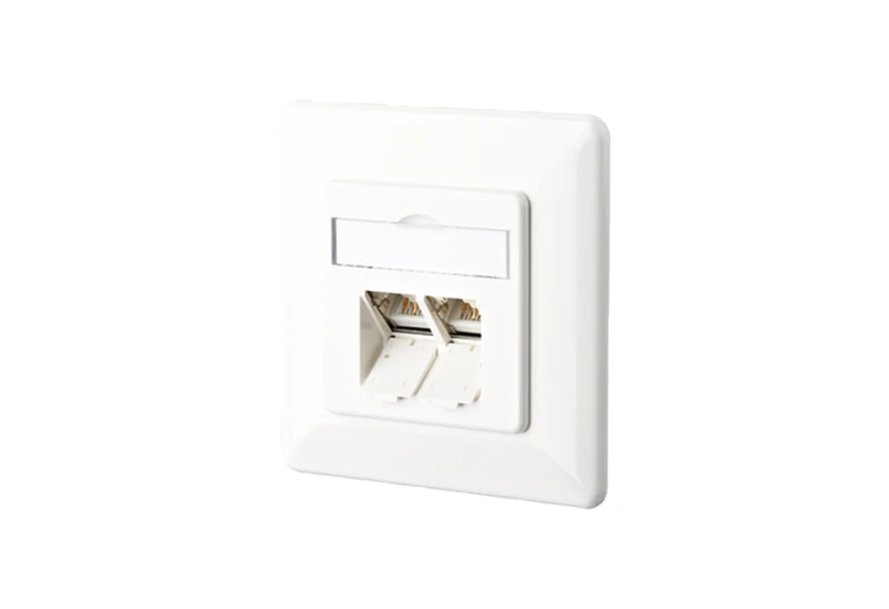 Image of METZ CONNECT 130C381002-I socket-outlet RJ-45 White