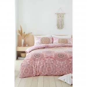 Image of Menara Reversible Duvet Set