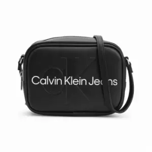 image of Calvin Klein Jeans Sculpted cross body bag - Black