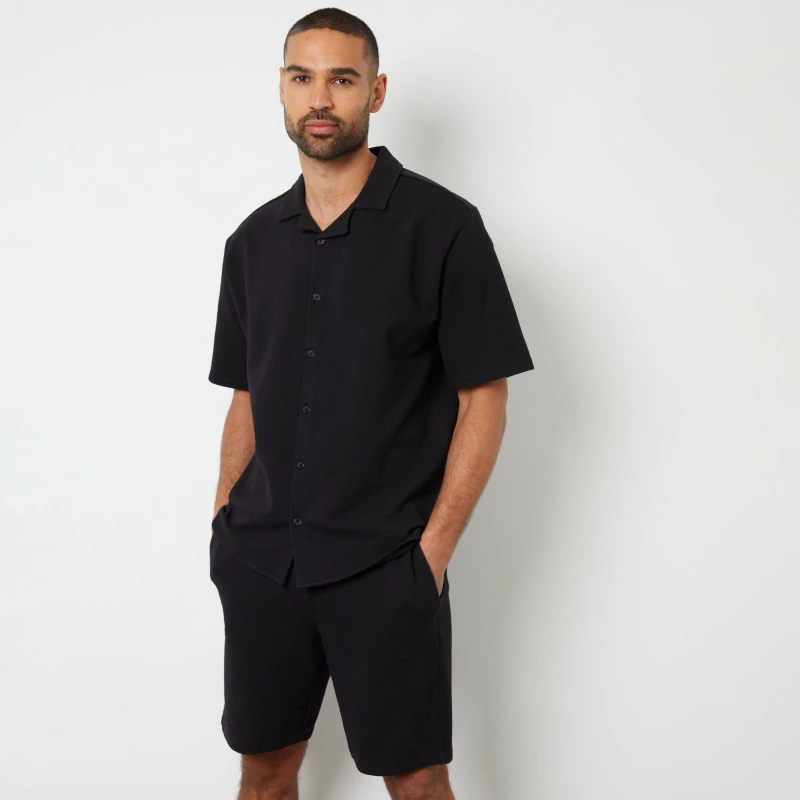Image of Threadbare 'Estrella' Revere Collar Short Sleeve Cotton Shirt With Stretch Black male