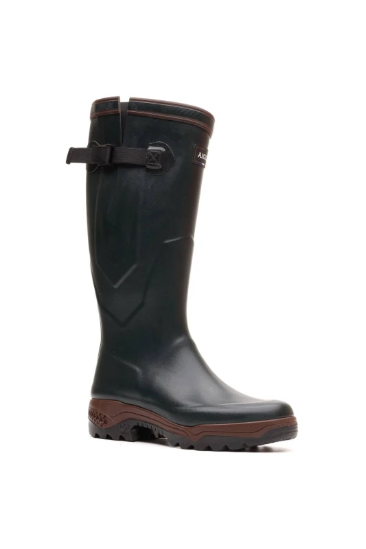Image of Aigle Parcours 2 Var Wellington in Dark Green Size: 5.5 Dark Green Unisex 5.5