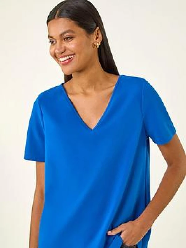 Image of Roman Womens Scalloped Hem V-Neck T-Shirt in Royal Size: 16 Royal Female 16