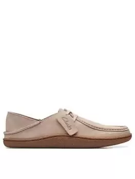 Image of Clarks Piltonwallabee Shoes, Sand, Size 10, Men