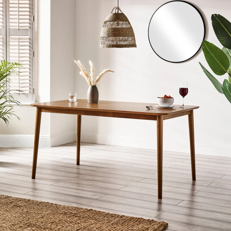 Image of FurnitureboxUK FurnitureboxUK Lynton 6 Seat Large Rustic Solid Wood Dining Table in Walnut Walnut One Size Unisex 5056542693113