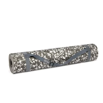 Image of USA Pro Reversible Print Yoga Mat - Rvrs Mono Scraw