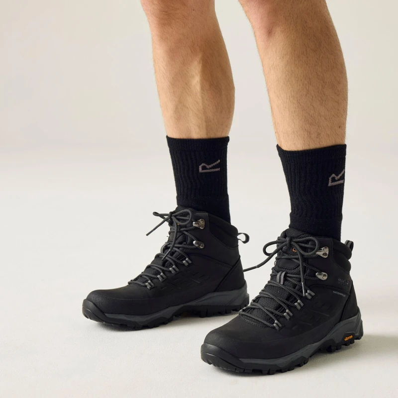 Image of Regatta Regatta Men Blake Breathable Waterproof Walking Boots in Jet Black Size: 6.5 Jet Black 6.5 Male 5063516182788