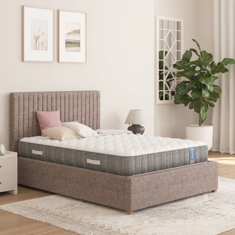 Image of Aspire Aspire Dynamic Airflow Pocket Sprung & Natural Fillings Mattress in White Size: King White King Unisex 5057632300447