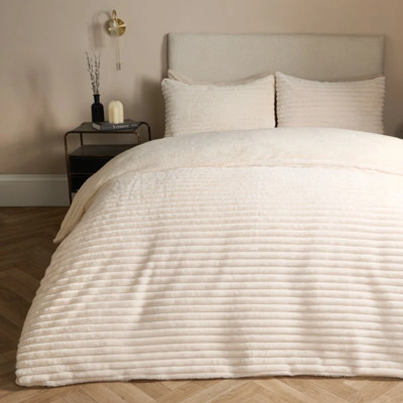 Image of OHS OHS Ribbed Duvet Cover Faux Fur Winter Warm Bedding Set in Cream Size: Double Cream Double Unisex 5027434171897