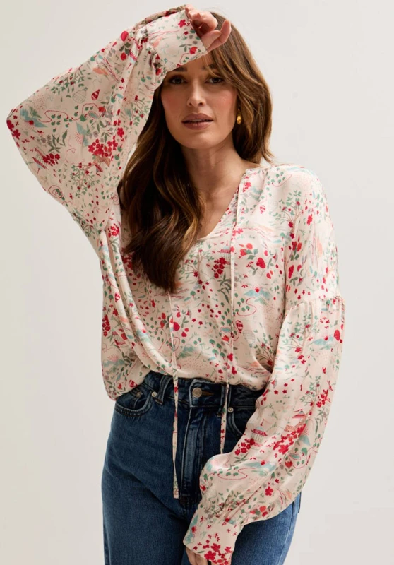Image of Lily and Lionel Womens Rosetti Billowy Sleeves Wishing Well Print Blouse In Multi Size: 14 Multicolor Female 14