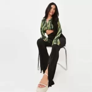 image of Missguided Petiteplisse Split Front Flare - Black