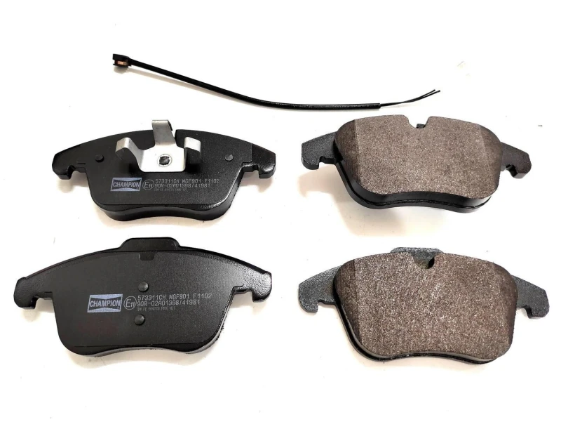 Image of Brake pad set CHAMPION 573311CH