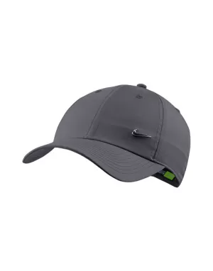 Image of Nike Heritage 86 Metal Swoosh Cap - Grey