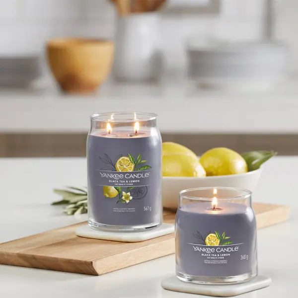 Image of Yankee Candle Black Tea & Lemon Scented Candle 368g