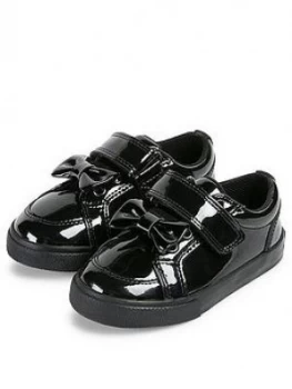 Image of Kickers Girls Tovni Lo Bow Plimsoll, Black, Size 8 Younger