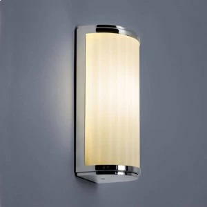 image of 1 Light Bathroom Wall Light Polished Chrome IP44