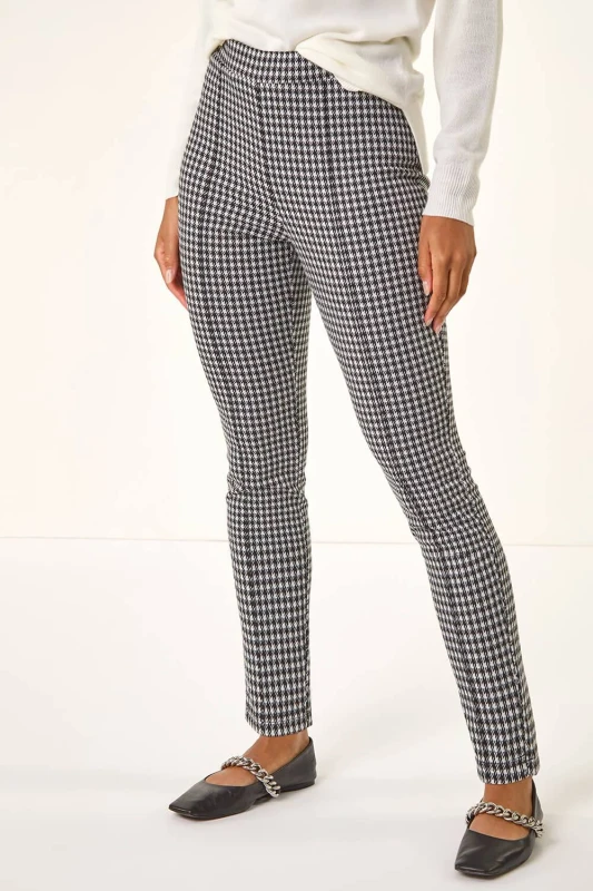 Image of Roman Womens Check Print Ponte Slim Leg Trouser Size: 18 Multicolor Female 18