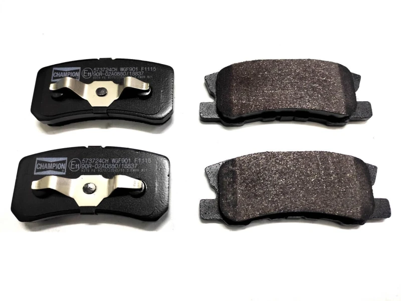 Image of Brake pad set CHAMPION 573724CH