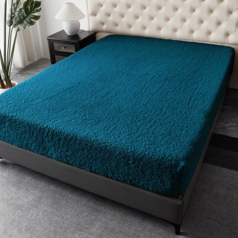 Image of Ezysleep Ezysleep Winter Warm Soft Teddy Fleece Fitted Sheet in Teal Size: Single Teal Single Unisex 0721545366573