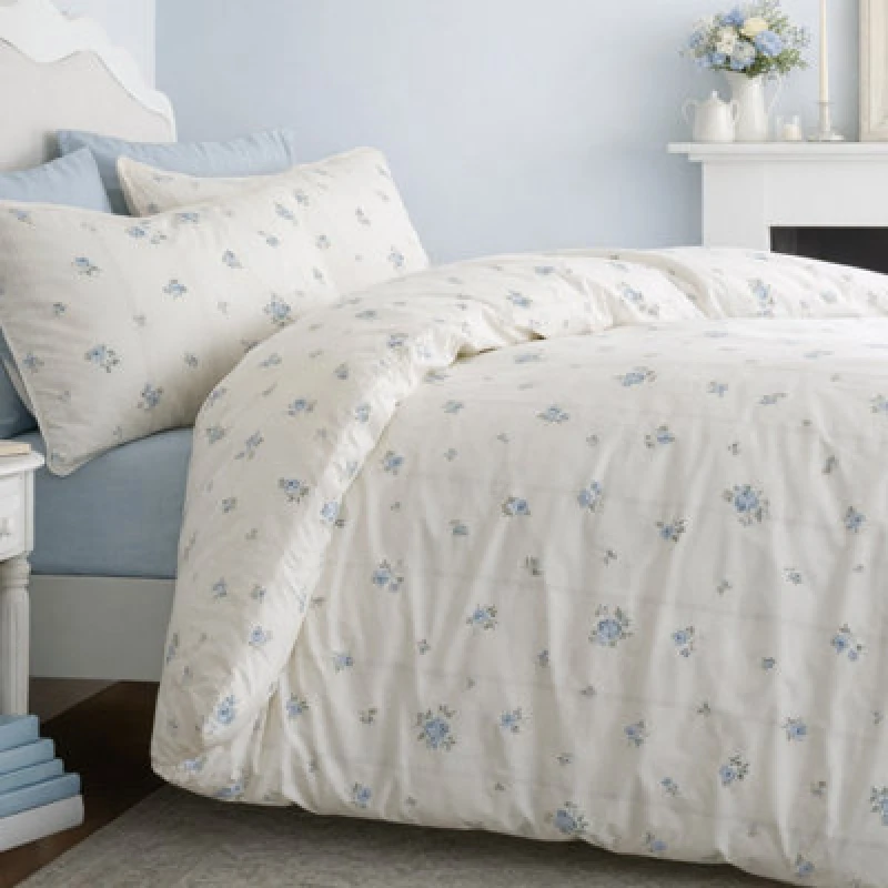 Image of Bianca Fine Linens Vintage Rosebud Lace 200 Thread Count Cotton Reversible Single Duvet Cover Set With Pillowcase Blue