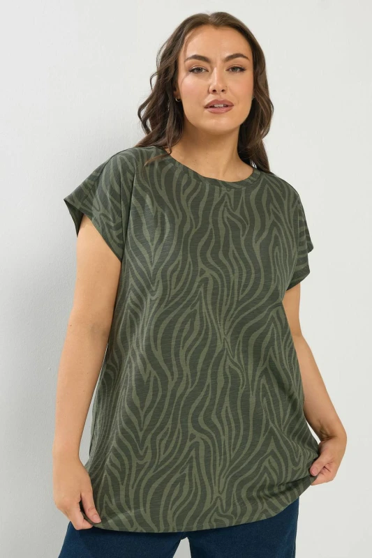 Image of Yours Womens Zebra Grown-On Sleeve T-Shirt in Dark Green Size: 14 Dark Green Female 14