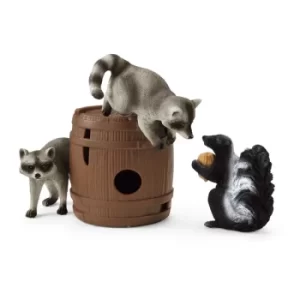 image of SCHLEICH Wild Life Nutty Mischief Toy Figure Set, Unisex, 3 to 8 Years, Multi-colour (42532)