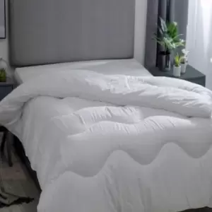 Image of Belledorm Hotel Suite 13.5 Tog Filled Duvet (Double) (White) - White