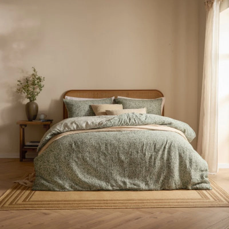 Image of Yard Perrie Leaf Muslin 100% Cotton Duvet Sets, Forest, Super King