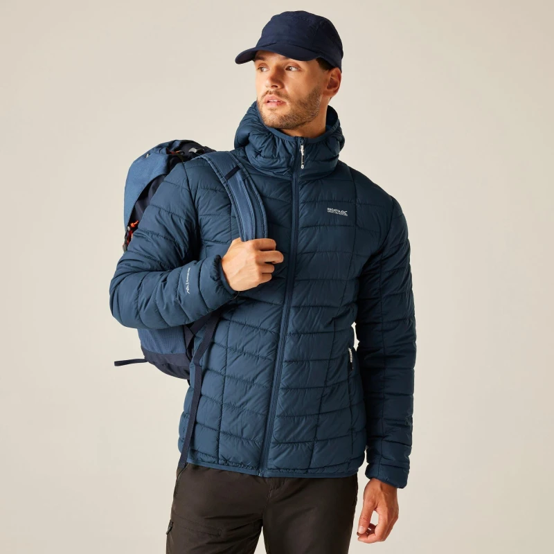 Image of Regatta Regatta Men Asper Insulating Quilted Padded Jacket in Blue Size: Small Blue S Male 5063516166955