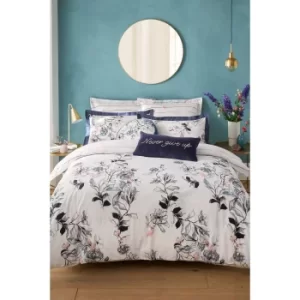 Image of Amanda Holden Songbird Duvet Set