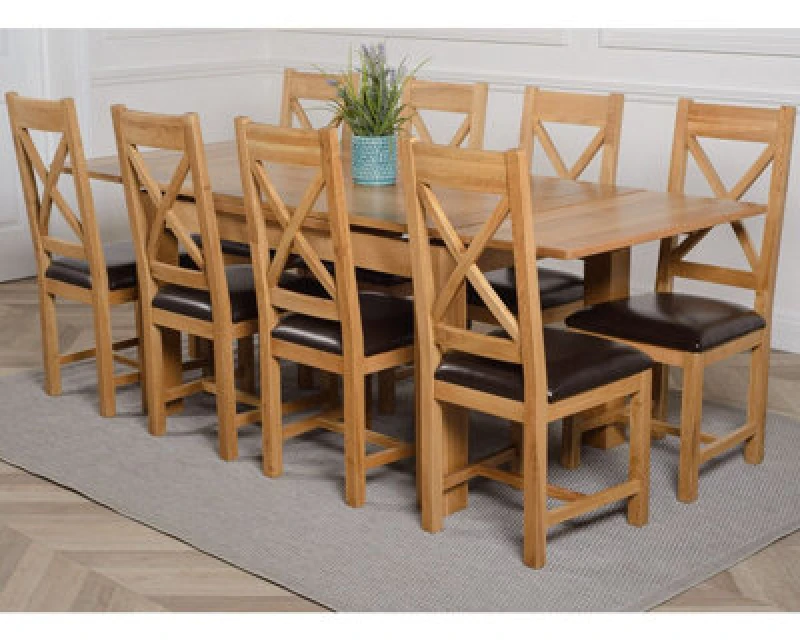 Image of Thats Furniture Richmond 140-220cm Oak Extending Dining Table & 8 Berkeley Leather Chairs in Brown Brown Unisex