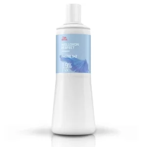 Image of Wella Professionals Welloxon Perfect Pastel Developer 1.9% 6 Vol 1L