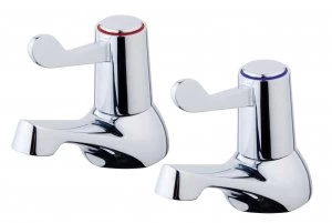 image of Wickes Medino Bath Taps - Chrome