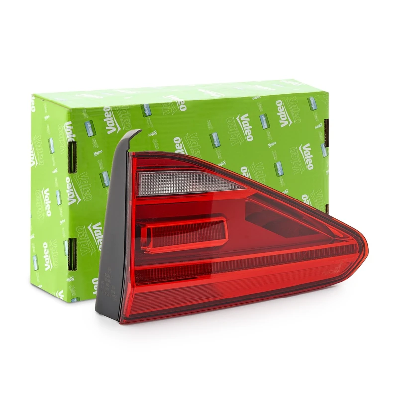 Image of VALEO 047048 Rear light Inner Section, with bulb holder, Right, with bulbs Combination Rearlight (391)