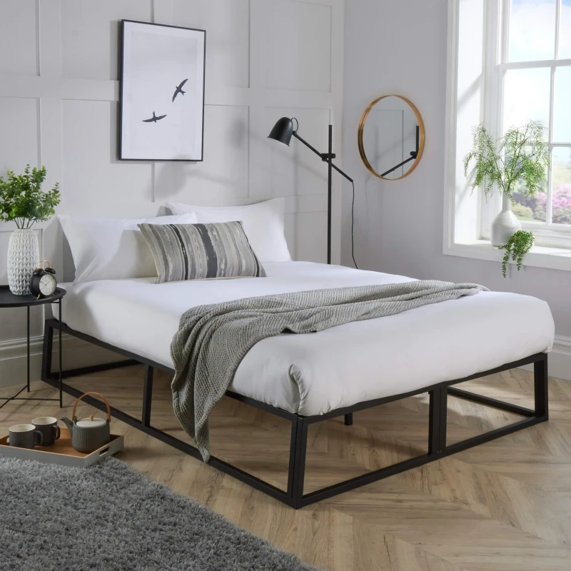 Image of Home Source Contemporary Platform Bed Black Metal Frame With Slatted Support Size: Double Black Unisex Double