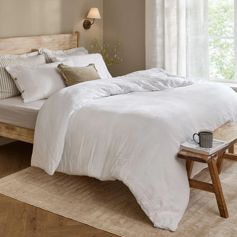 Image of Lark Cotton Muslin Duvet Cover Set White / Super King