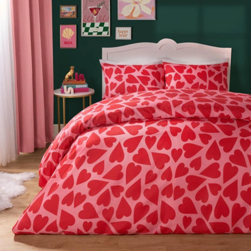 Image of OHS OHS Heart Duvet Cover Quilt Pillowcase Microfibre Valentines Bedding Set in Red Size: King Red King Unisex 5027434204250