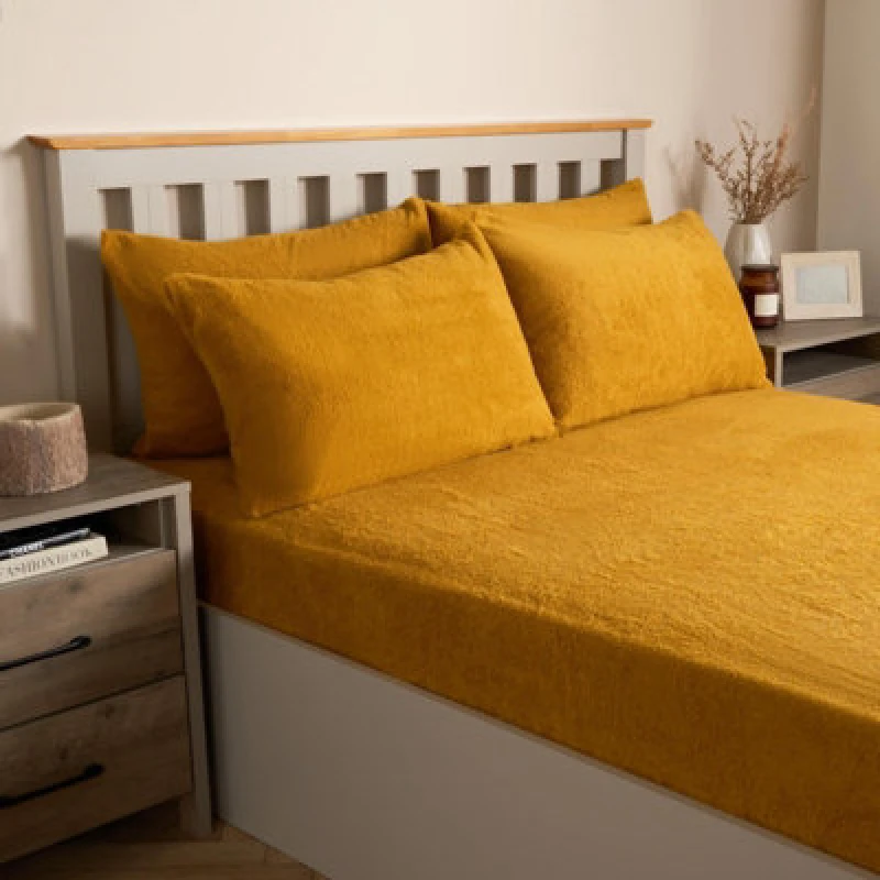 Image of OHS OHS 4 Pack Teddy Fleece Pillowcase Cover Bedding Set Thermal in Bright Yellow Size: Standard Pillow Case Bright Yellow Standard Pillow Case Unis