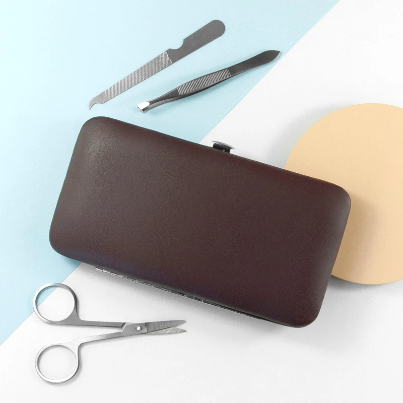 Image of Treat Republic Luxury Manicure Set Brown