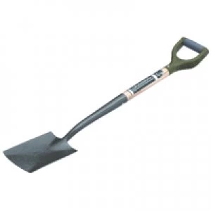 image of Slingsby Evergreen Border Spade 28" Green 380359