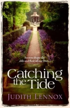 Image of Catching the Tide by Judith Lennox Book