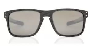 image of Oakley Sunglasses OO9384 HOLBROOK MIX 938404